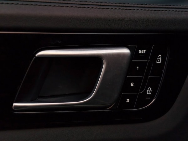 Used Porsche Cayenne 2020 for sale - 76202745: Photo 39