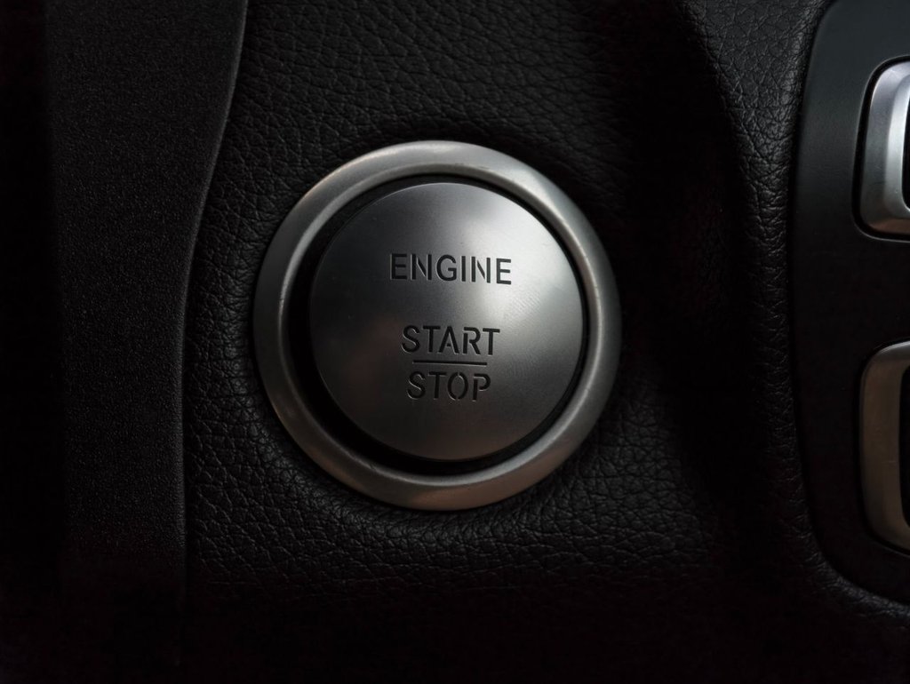 Used Mercedes-Benz GLC 2017 for sale - 76202434: Photo 33