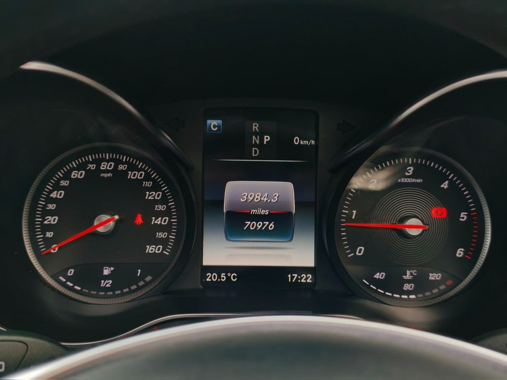 Used Mercedes-Benz GLC 2017 for sale - 76202434: Photo 34