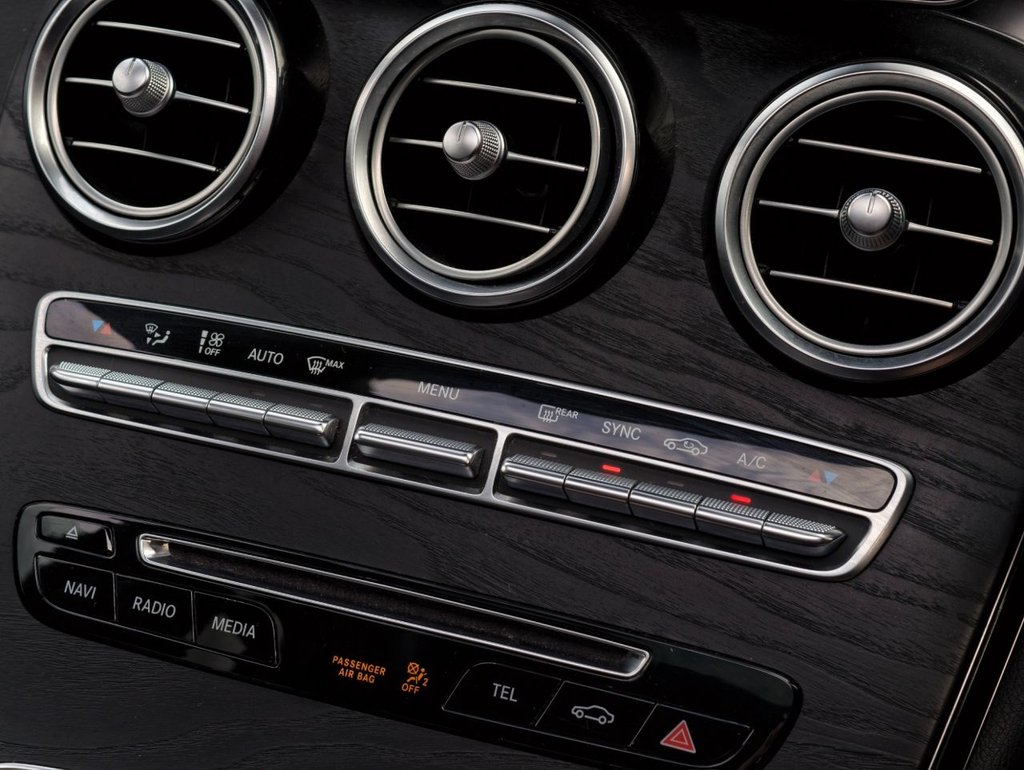 Used Mercedes-Benz GLC 2017 for sale - 76202434: Photo 39