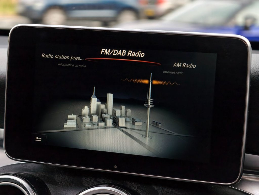 Used Mercedes-Benz GLC 2017 for sale - 76202434: Photo 47