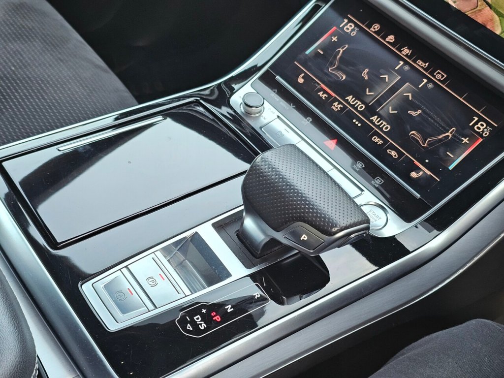 Used Audi Q8 2018 for sale - 76439167: Photo 49