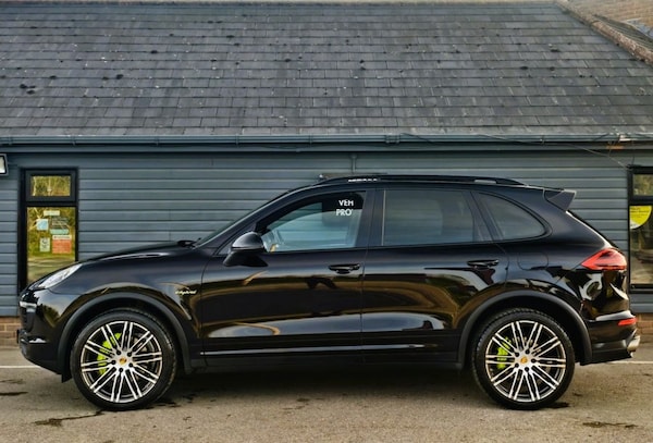 Used Porsche Cayenne 2017 for sale - 76202406: Photo 9