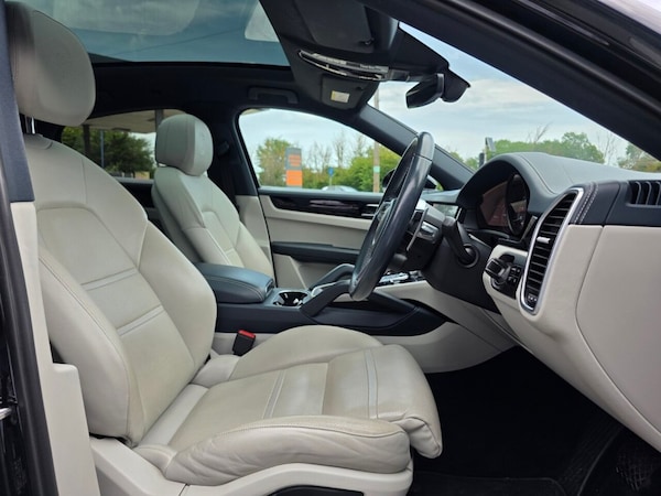 Used Porsche Cayenne 2019 for sale - 76202716: Photo 42