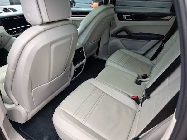 Used Porsche Cayenne 2019 for sale - 76202716: Photo 48