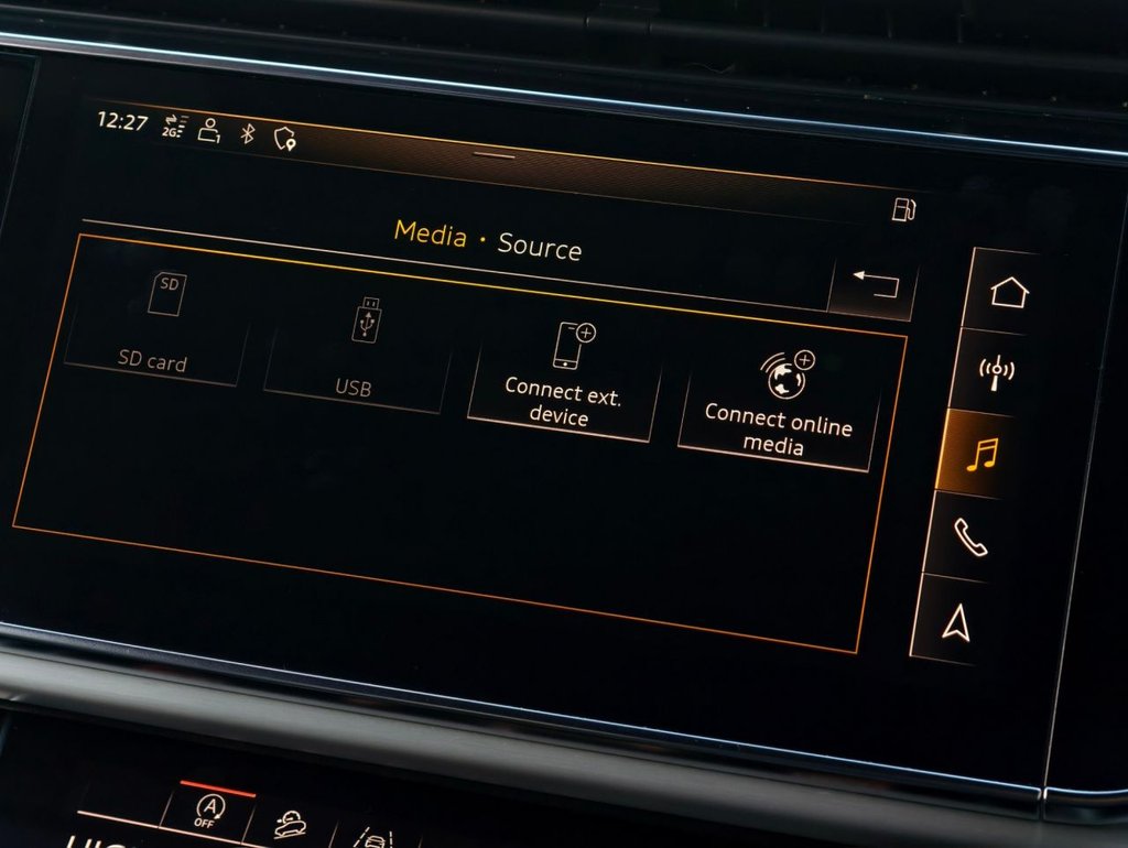 Used Audi Q8 2019 for sale - 76632607: Photo 48