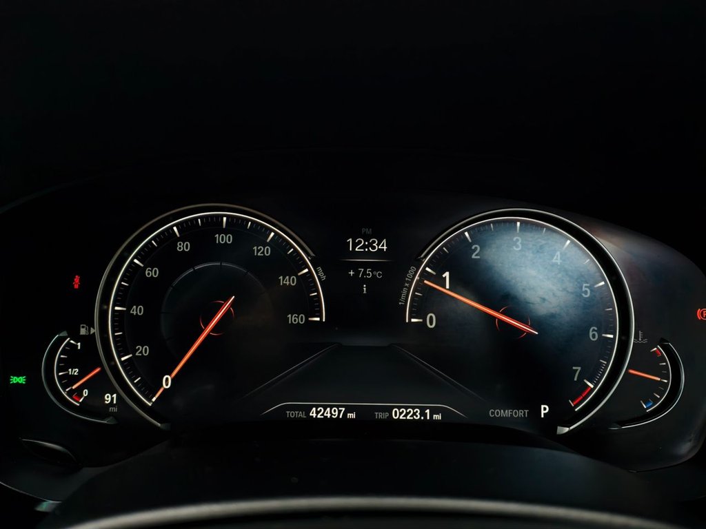 Used BMW 5 Series 2018 for sale - 77060608: Photo 24