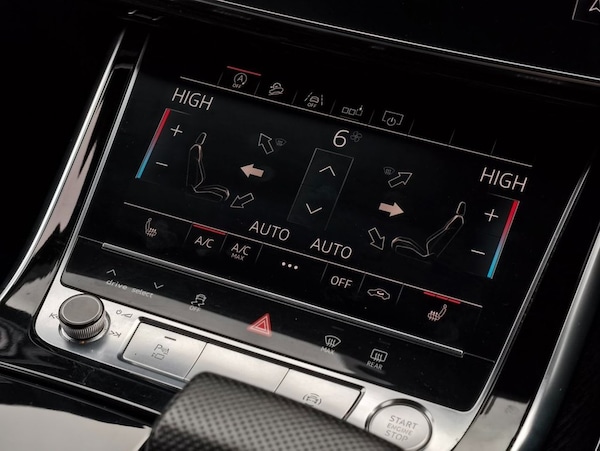 Used Audi Q8 2019 for sale - 76235795: Photo 38