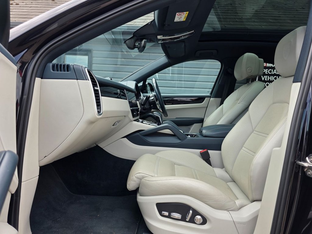 Used Porsche Cayenne 2019 for sale - 76406679: Photo 36