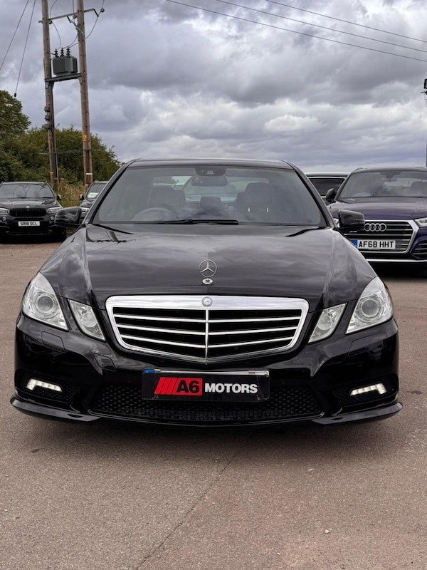 Used Mercedes-Benz E-Class 2010 for sale - 76202814: Photo 2