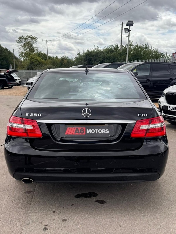Used Mercedes-Benz E-Class 2010 for sale - 76202814: Photo 6