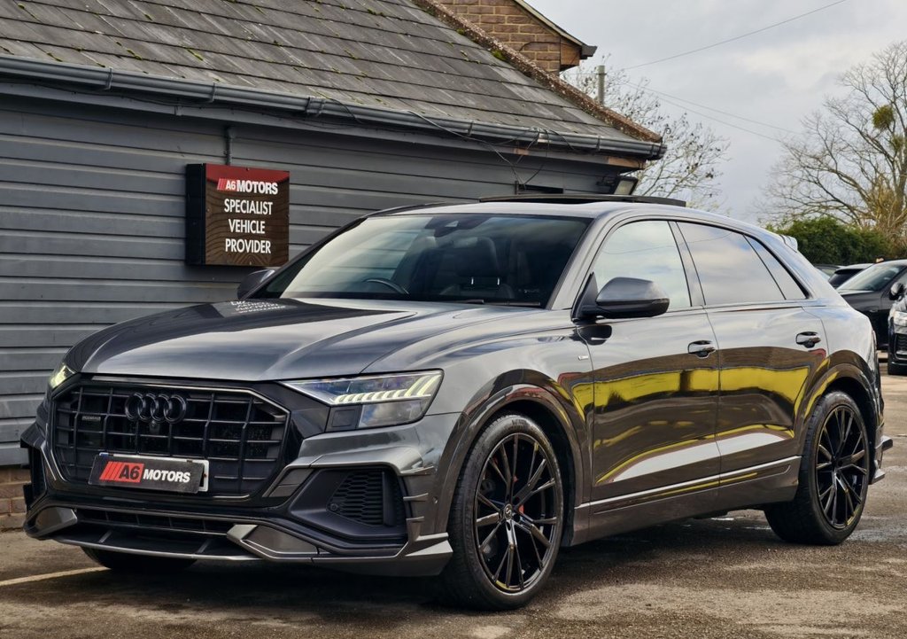 Used Audi Q8 2018 for sale - 76528736: Photo 15