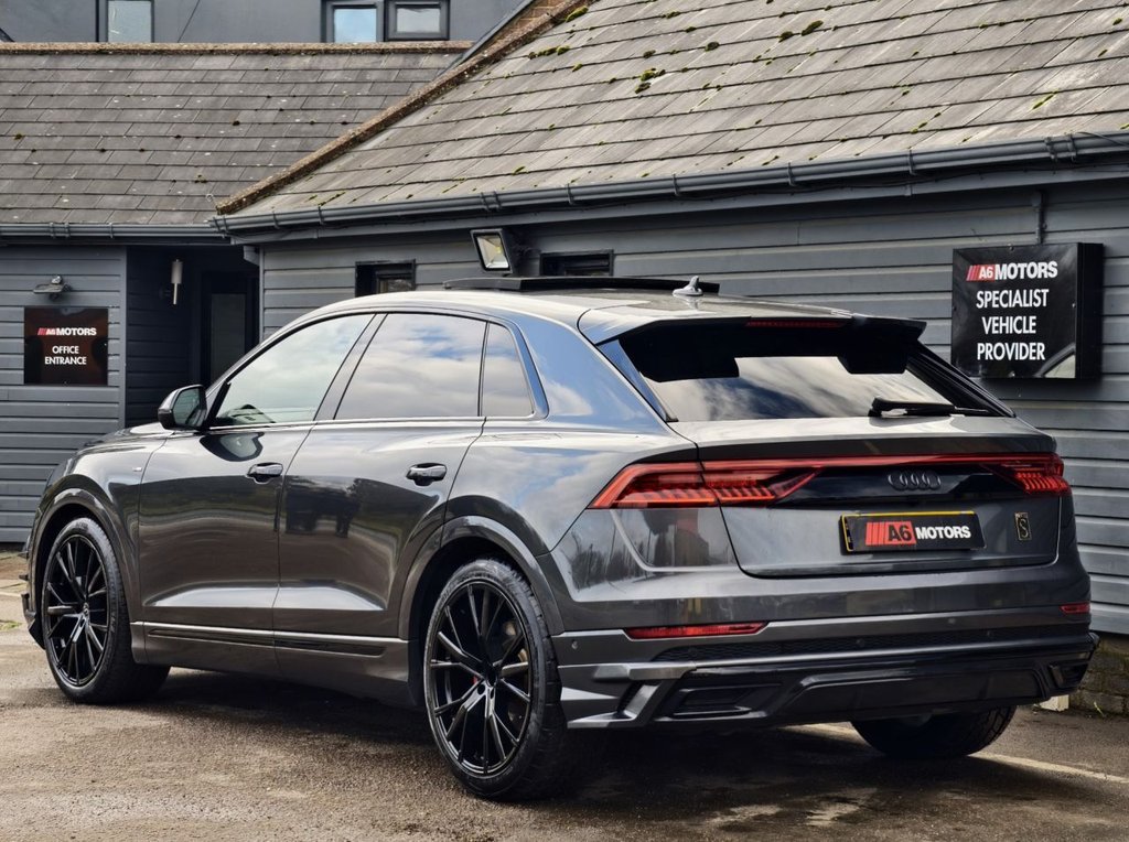 Used Audi Q8 2018 for sale - 76528736: Photo 17