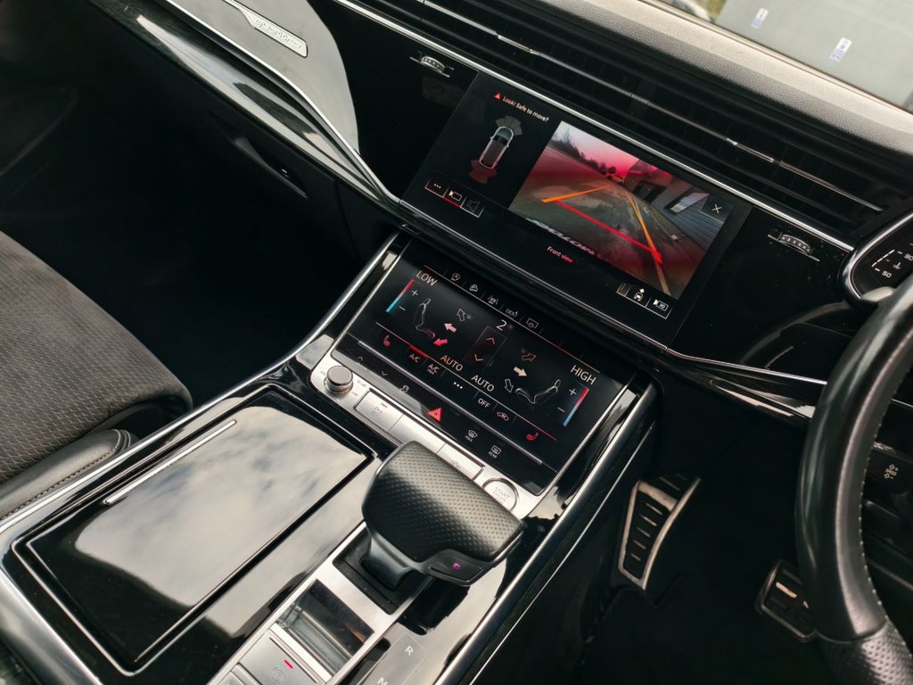 Used Audi Q8 2018 for sale - 76528736: Photo 35