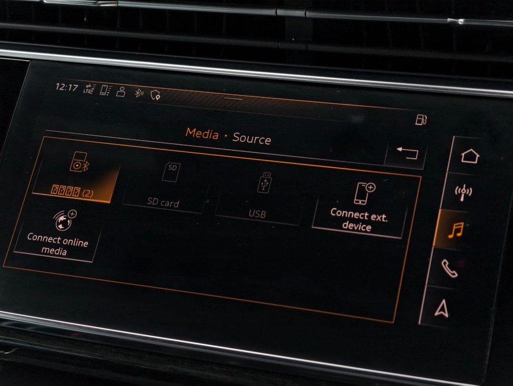 Used Audi Q8 2018 for sale - 76528736: Photo 44