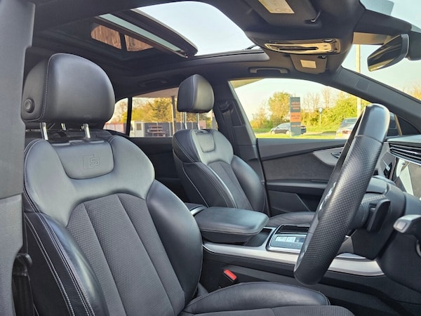 Used Audi Q8 2018 for sale - 76250202: Photo 31