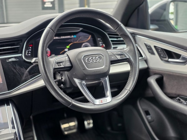 Used Audi Q8 2019 for sale - 76202709: Photo 25