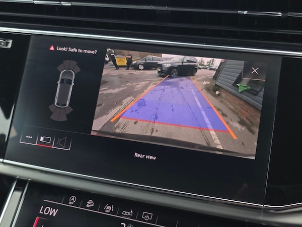 Used Audi Q8 2019 for sale - 76202709: Photo 41