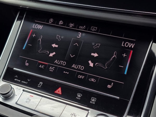Used Audi Q8 2019 for sale - 76202709: Photo 48
