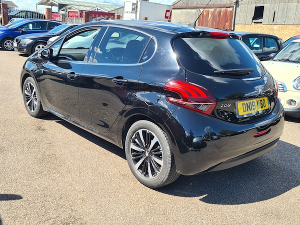 Used Peugeot 208 2019 for sale - 73445555: Photo 11