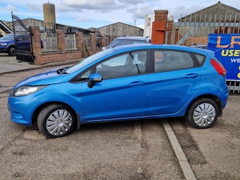 Used Ford Fiesta 2010 for sale - 77434727: Photo