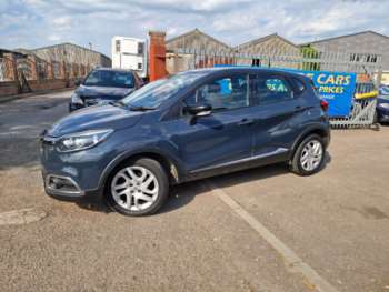Used Renault Captur 2015 for sale - 74742689: Photo