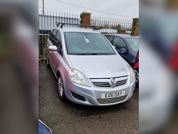 Vauxhall Zafira feature image