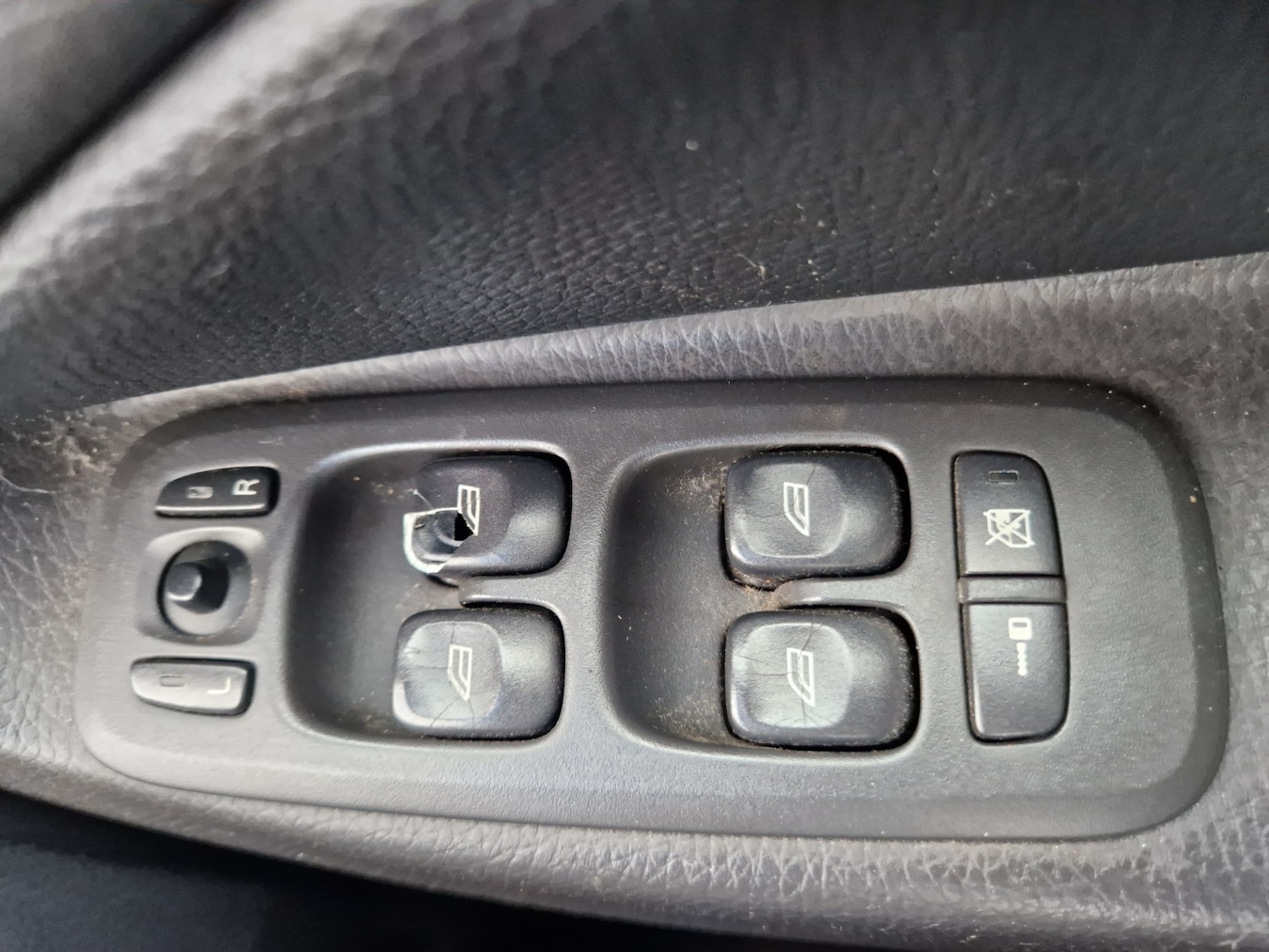 Used Volvo XC90 2007 for sale - 76205595: Photo 26