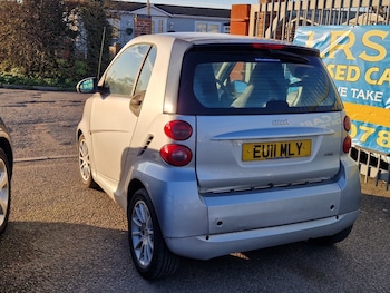Used smart fortwo 2011 for sale - 77819335: Photo