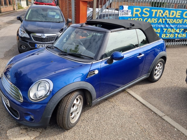 Used MINI Convertible 2014 for sale - 75663020: Photo 13