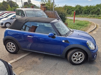 Used MINI Convertible 2014 for sale - 75663020: Photo