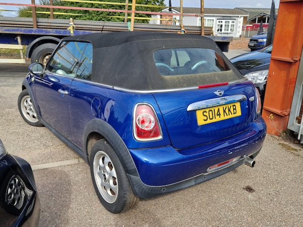 Used MINI Convertible 2014 for sale - 75663020: Photo 6