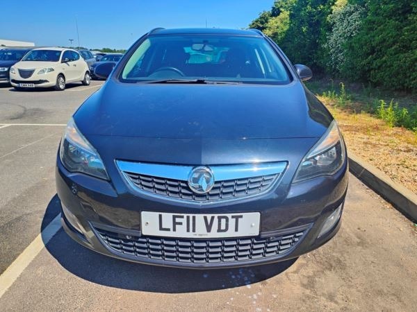 Used Vauxhall Astra 2011 for sale - 77501726: Photo 2