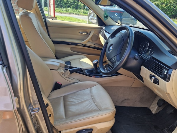 Used BMW 3 Series 2011 for sale - 74487022: Photo 12