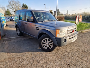 Land Rover Discovery feature image