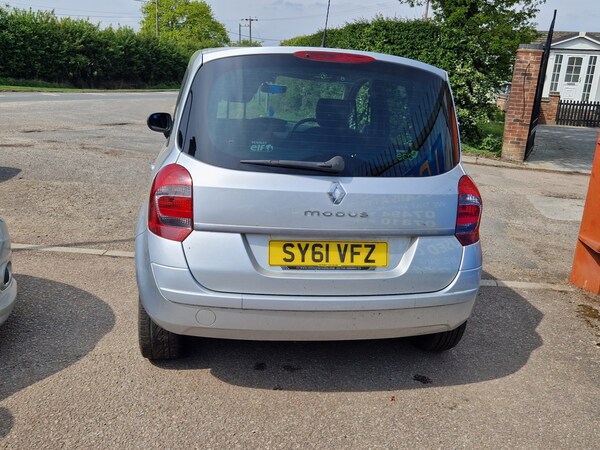 Used Renault Grand Modus 2011 for sale - 74480644: Photo 10