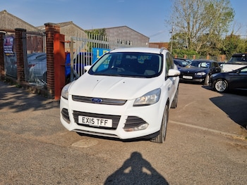 Used Ford Kuga 2015 for sale - 79527350: Photo