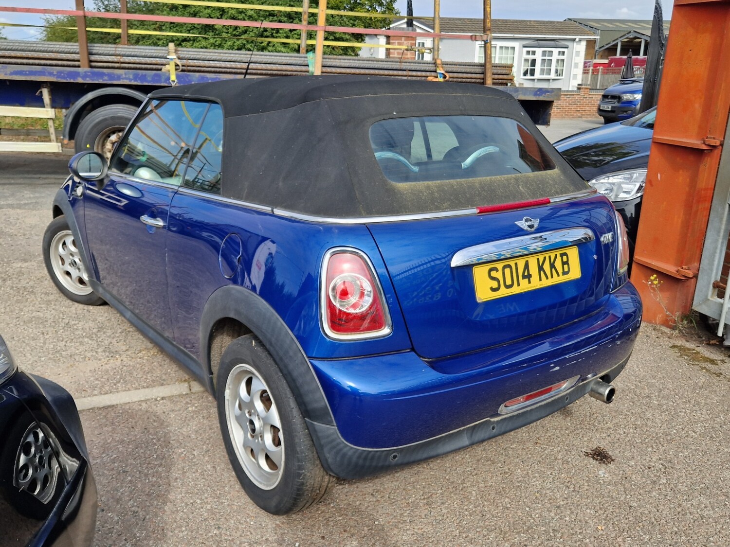 Used MINI Convertible 2014 for sale - 77453549: Photo 6