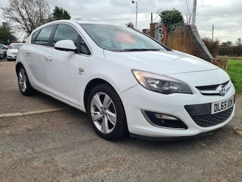 Used Vauxhall Astra 2015 for sale - 78699763: Photo