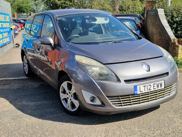 Used Renault Grand Scenic 2012 for sale - 75526934: Photo 3