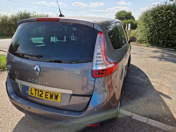 Used Renault Grand Scenic 2012 for sale - 75526934: Photo 9