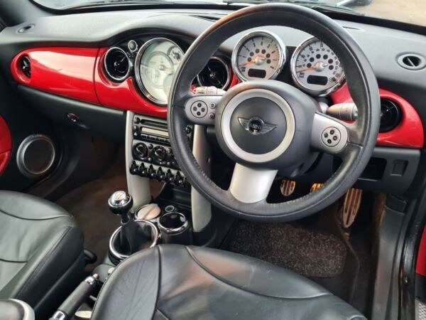 Used MINI Convertible 2008 for sale - 77501849: Photo 19