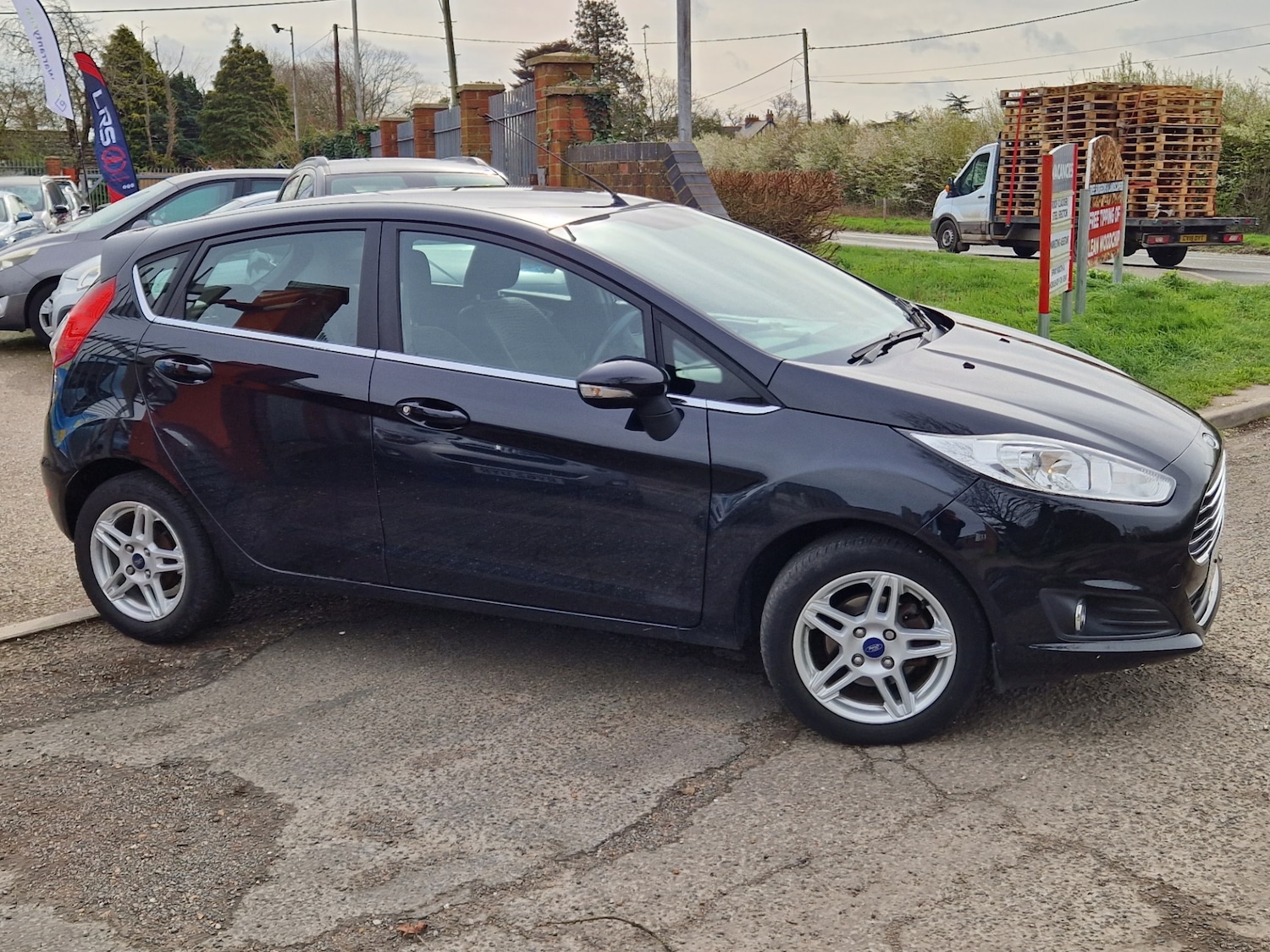 Used Ford Fiesta 2013 for sale - 77872487: Photo 12