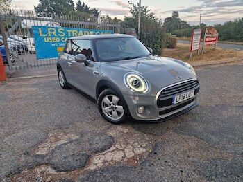 Used MINI Hatch 2019 for sale - 79454866: Photo
