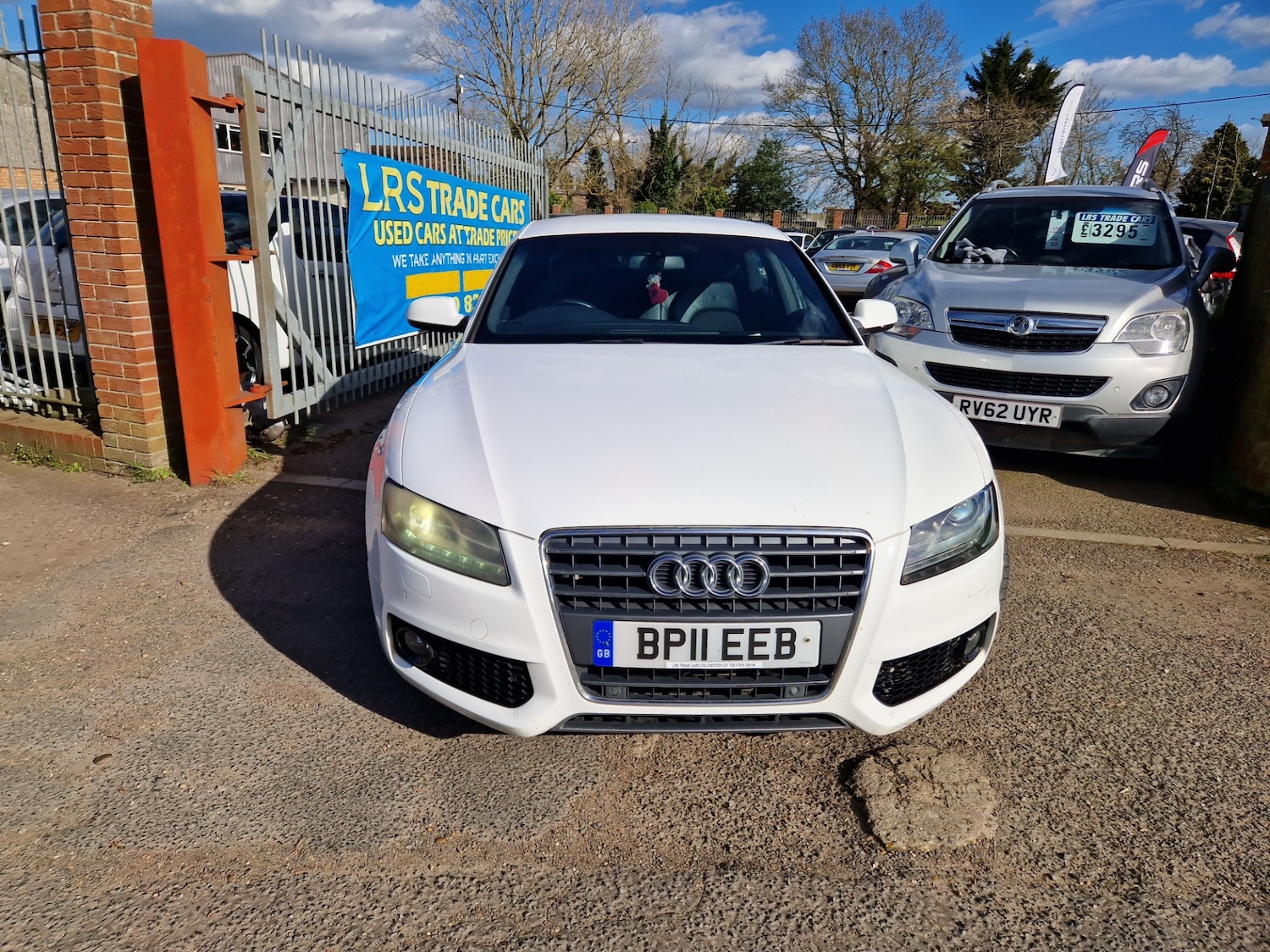 Used Audi A5 2011 for sale - 78025323: Photo 2