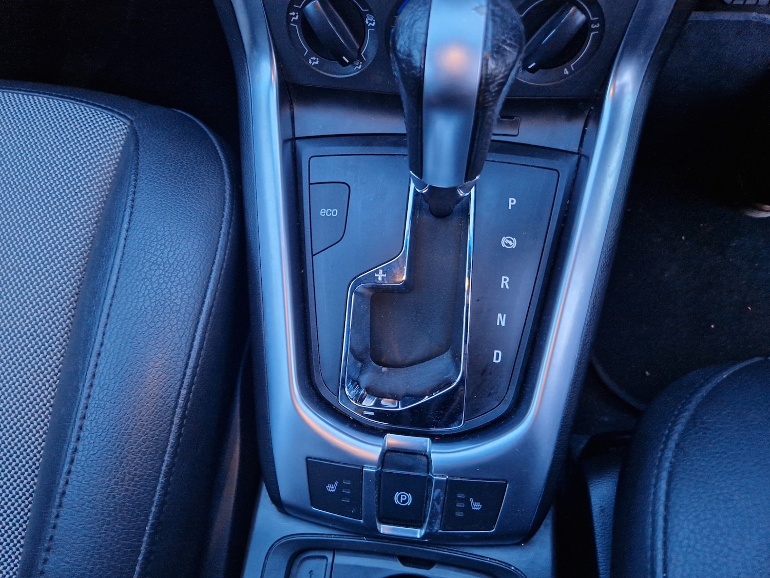 Used Vauxhall Antara 2012 for sale - 77235626: Photo 16