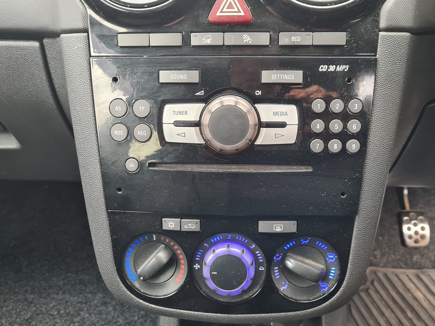 Used Vauxhall Corsa 2014 for sale - 78210312: Photo 14