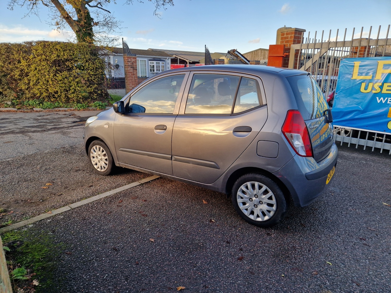 Used Hyundai i10 2010 for sale - 76738588: Photo 10