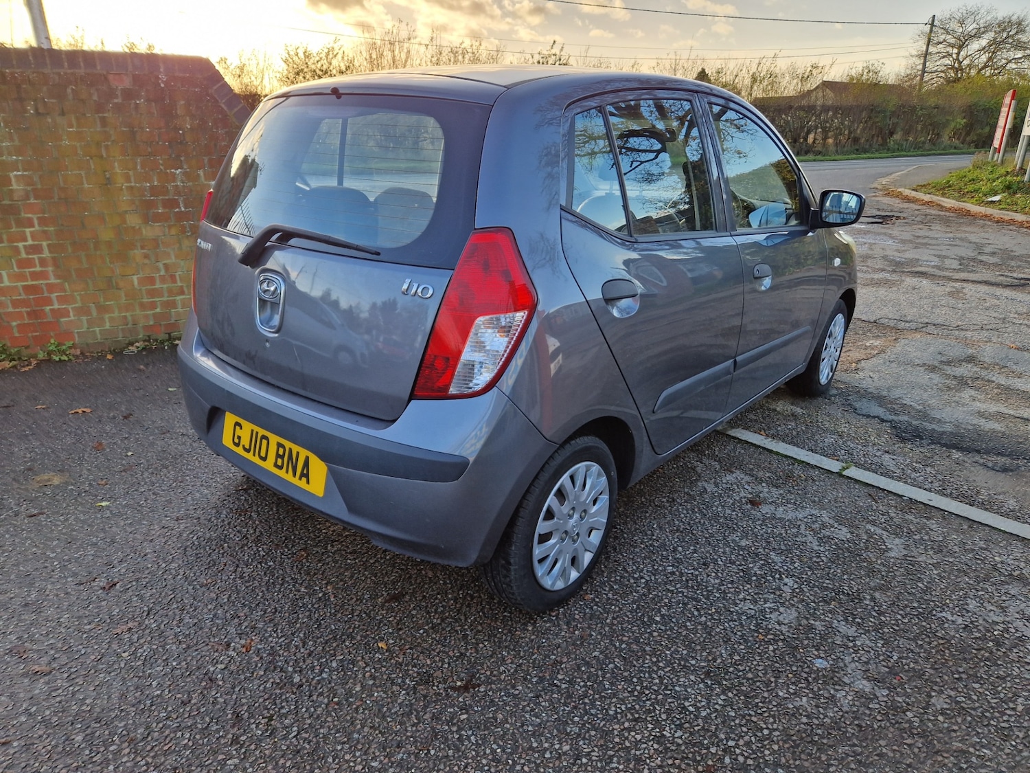 Used Hyundai i10 2010 for sale - 76738588: Photo 14