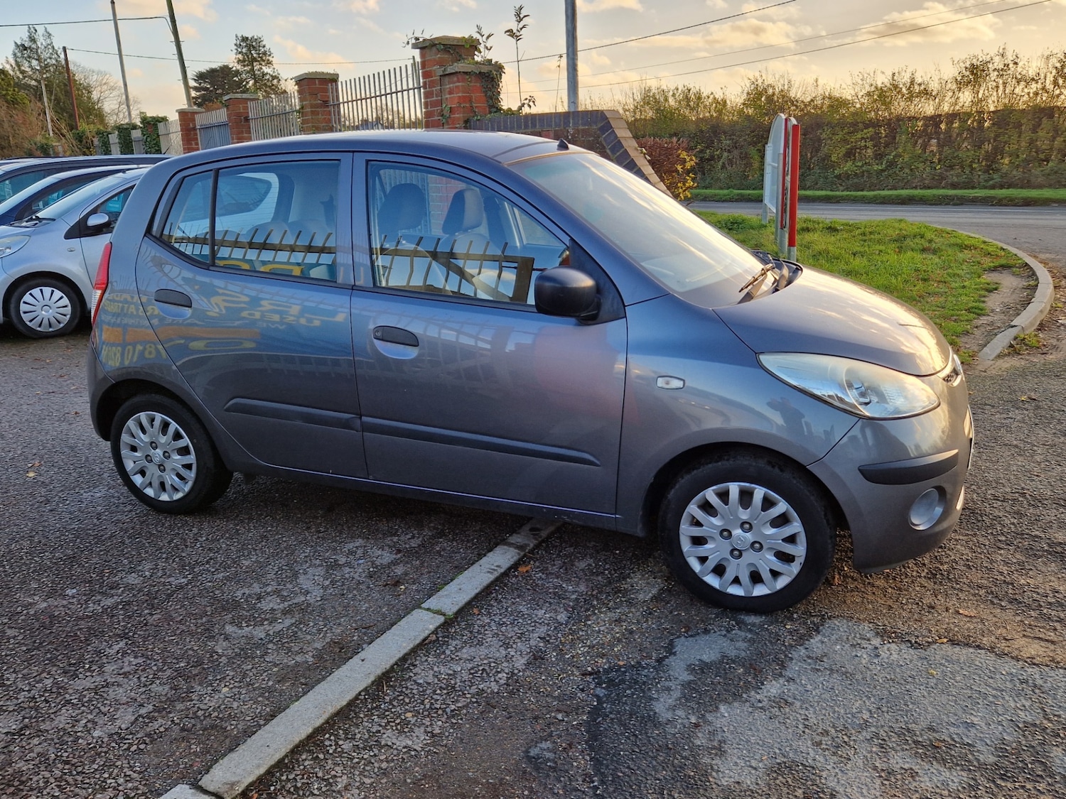 Used Hyundai i10 2010 for sale - 76738588: Photo 5